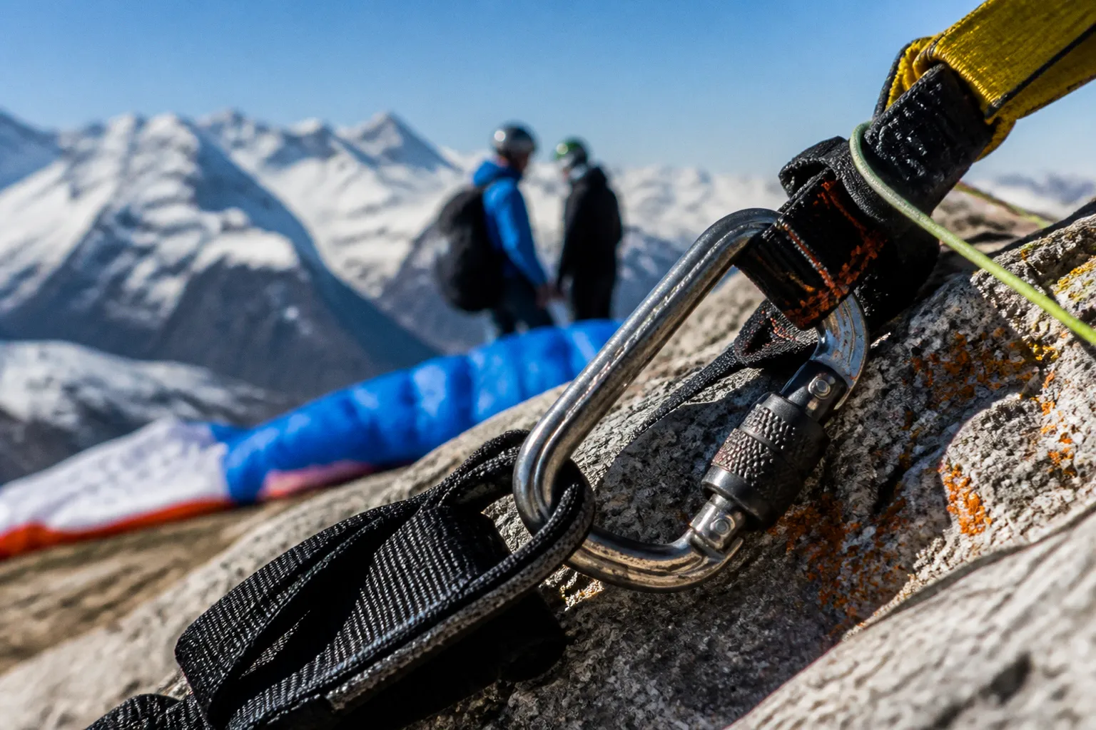 Assurance responsabilité civile parapente : les étapes clés