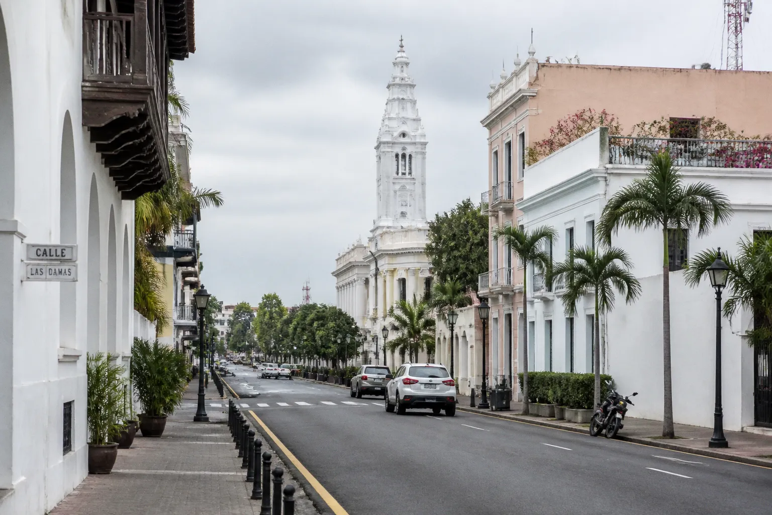 Location de voiture à Saint-Domingue (République dominicaine) : guide pratique