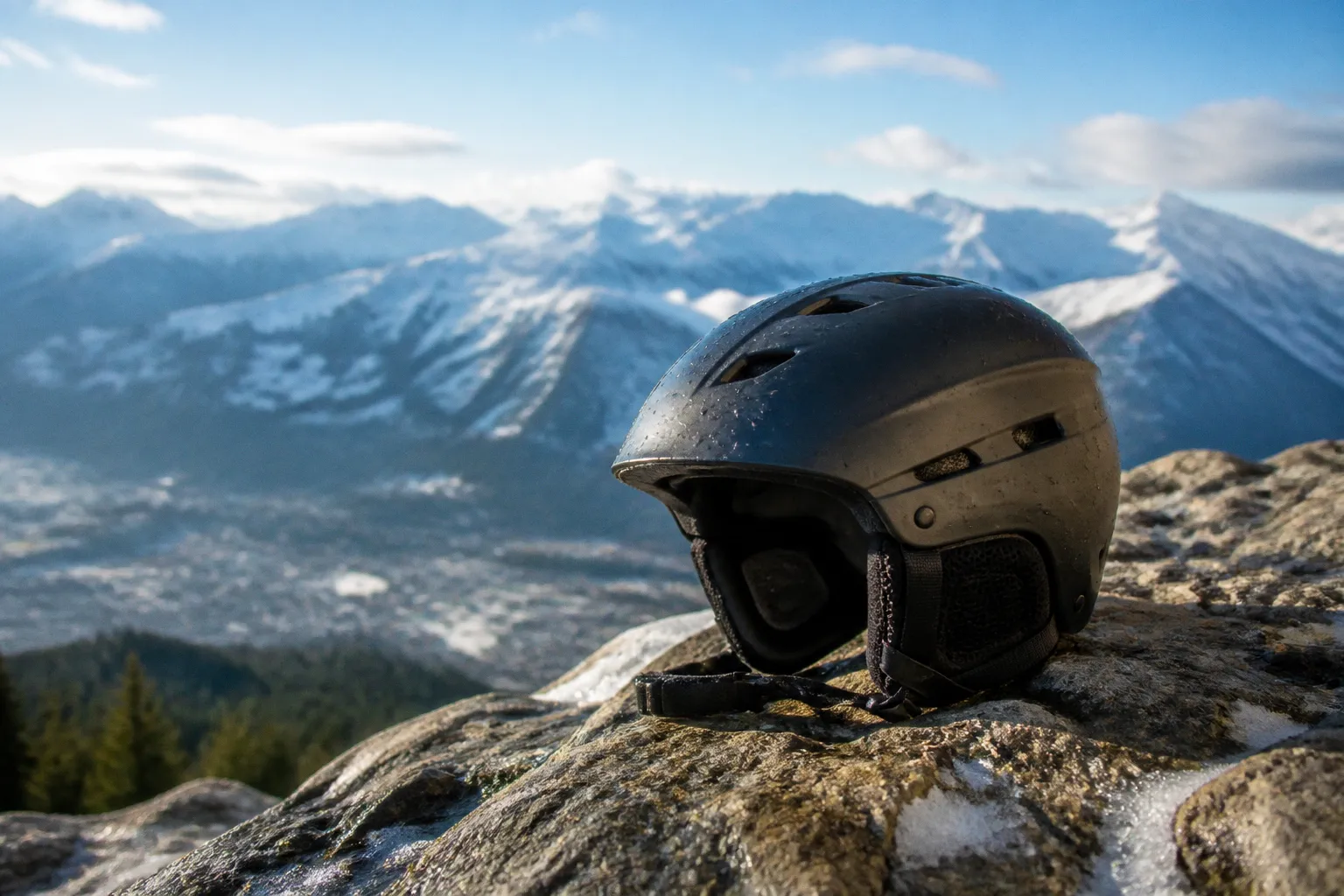 Parapente casque : les critères de sécurité indispensables