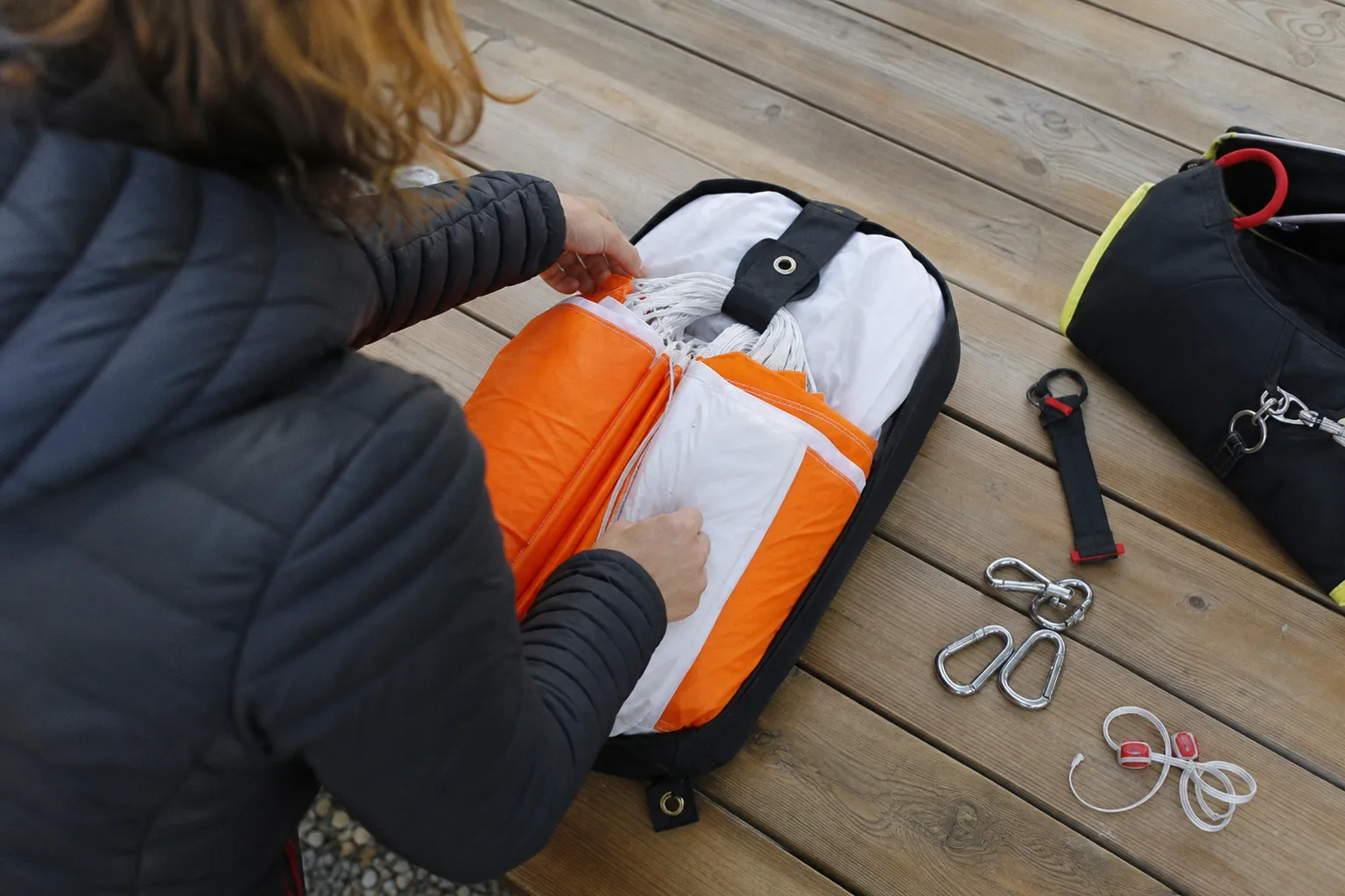 Pliage du parachute de secours biplace : étapes et points de contrôle