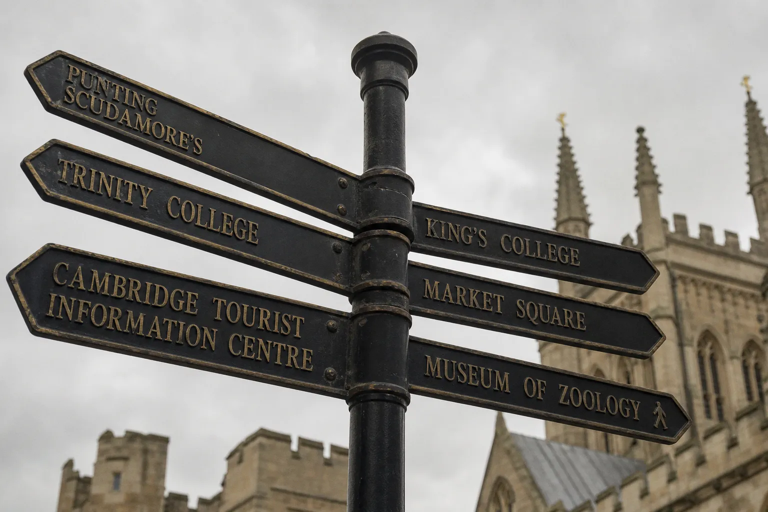 Visites guidées à pied de Cambridge : décryptage des tarifs et des formules